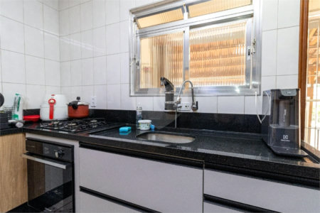 Casa à venda com 2 quartos, sendo 1 suíte,  no condomínio Colina de Goiás, São Paulo - SP