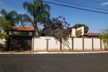 Casa à venda com 3 quartos, sendo 2 suítes,  no condomínio Jardim Eldorado Ribeirão Preto, Ribeirão Preto - SP