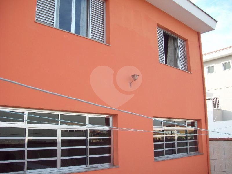 Casa Térrea à venda com 3 quartos, sendo 1 suíte, em Vila Constança, São Paulo, SP