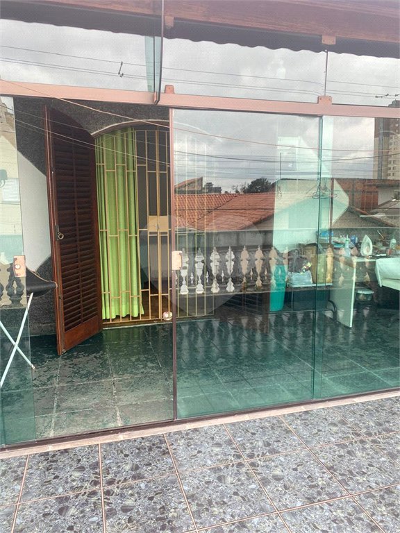 Sobrado à venda com 3 quartos em Jardim Imperador, Suzano, SP
