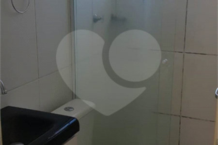 Apartamento com 2 dormitórios.