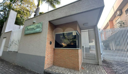 Casa à venda com 2 suítes no condomínio Olido, Atibaia - SP