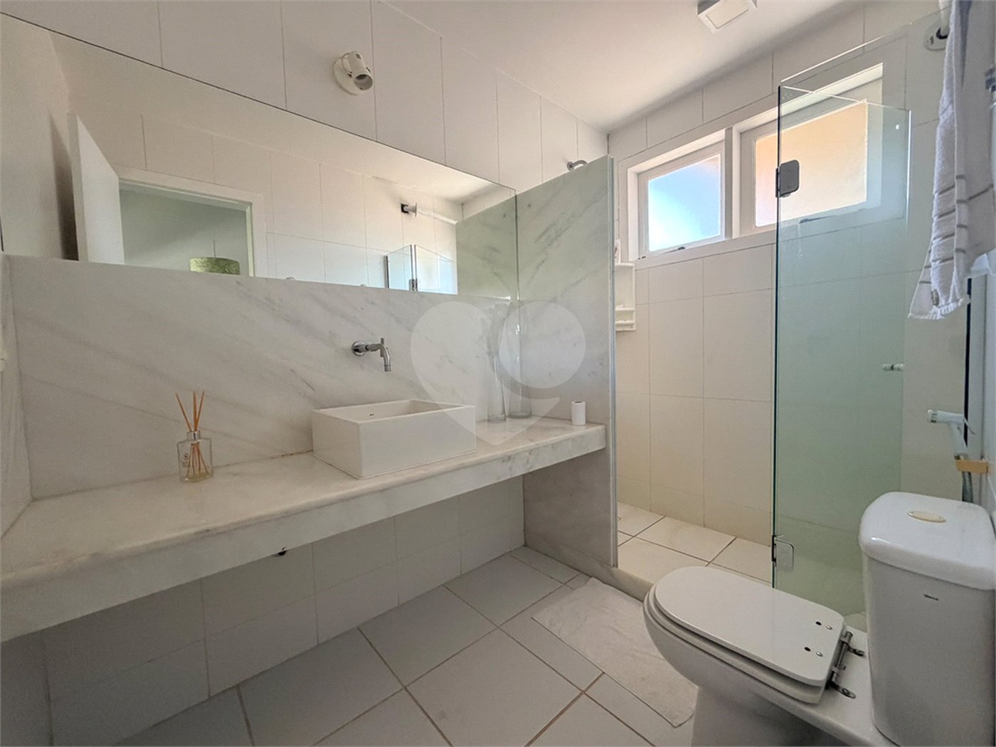 Casa em condomínio à venda com 4 quartos, sendo 3 suítes, em Manguinhos, Armação dos Búzios, RJ