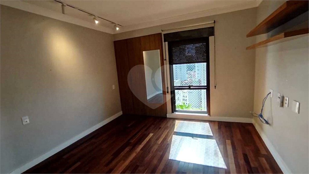 Duplex para alugar com 3 suítes em Real Parque, São Paulo, SP