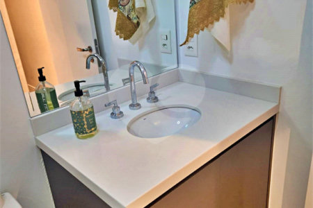 Apartamento à venda com 2 quartos, sendo 1 suíte,  em Jardim Caravelas, São Paulo, SP