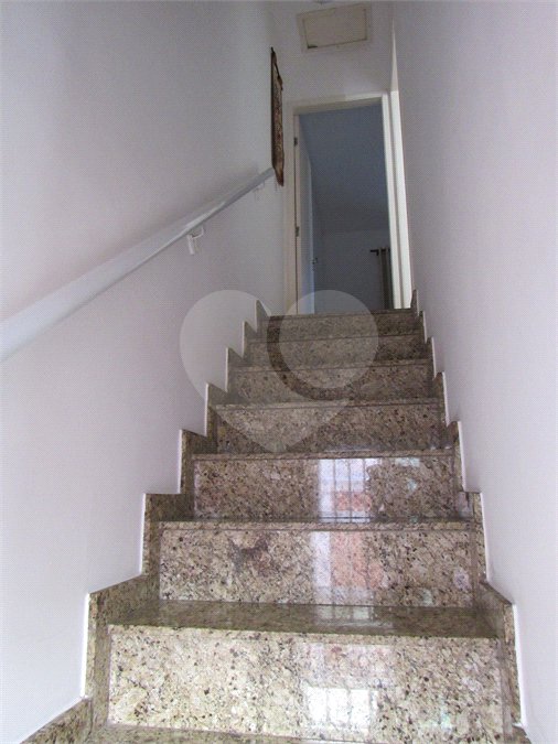 Casa à venda com 2 suítes no condomínio Real Residencial Julia, São Paulo - SP