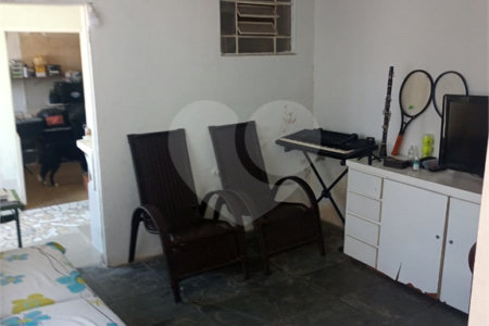 Casa à venda com 3 quartos em Vila Nivi, São Paulo, SP