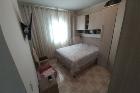 Casa Térrea à venda com 3 quartos em Jardim das Palmas, São Paulo, SP