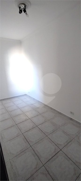 Sobrado à venda com 4 quartos, sendo 1 suíte, em Vila Nivi, São Paulo, SP