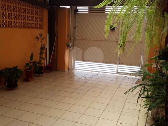 Sobrado à venda com 2 quartos em Campo Grande, São Paulo, SP