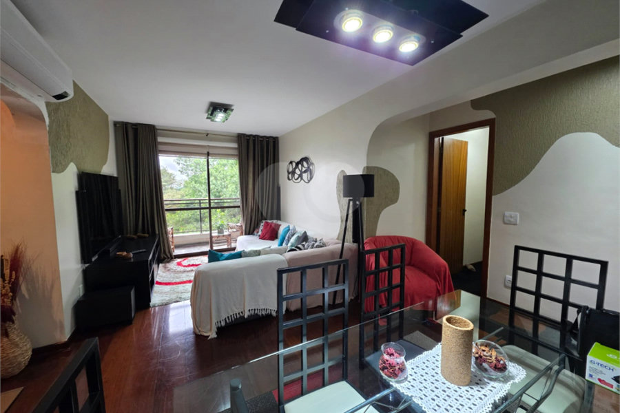 Apartamento à venda com 3 quartos, sendo 1 suíte, em Santana, São Paulo, SP