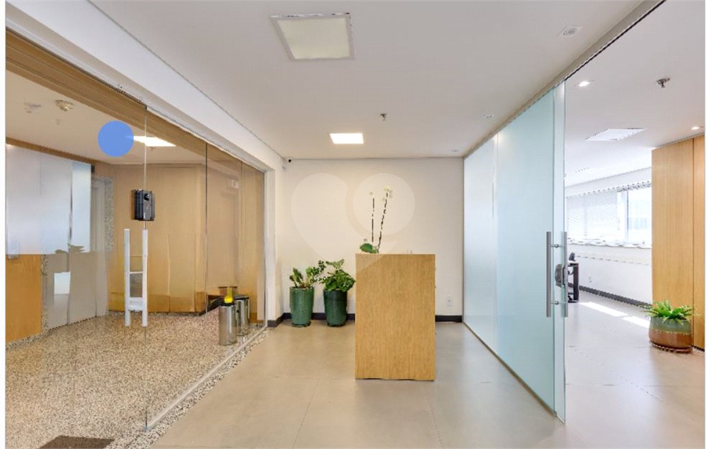 Sala comercial á venda em Santo Amaro, São Paulo - SP