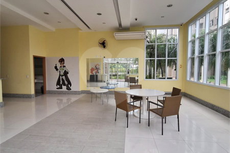 Apartamento à venda com 2 quartos, sendo 1 suíte,  em Vila Leonor, São Paulo, SP