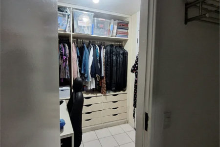 Casa à venda com 5 quartos, sendo 3 suítes, no condomínio Vila Panamericana, São Paulo - SP