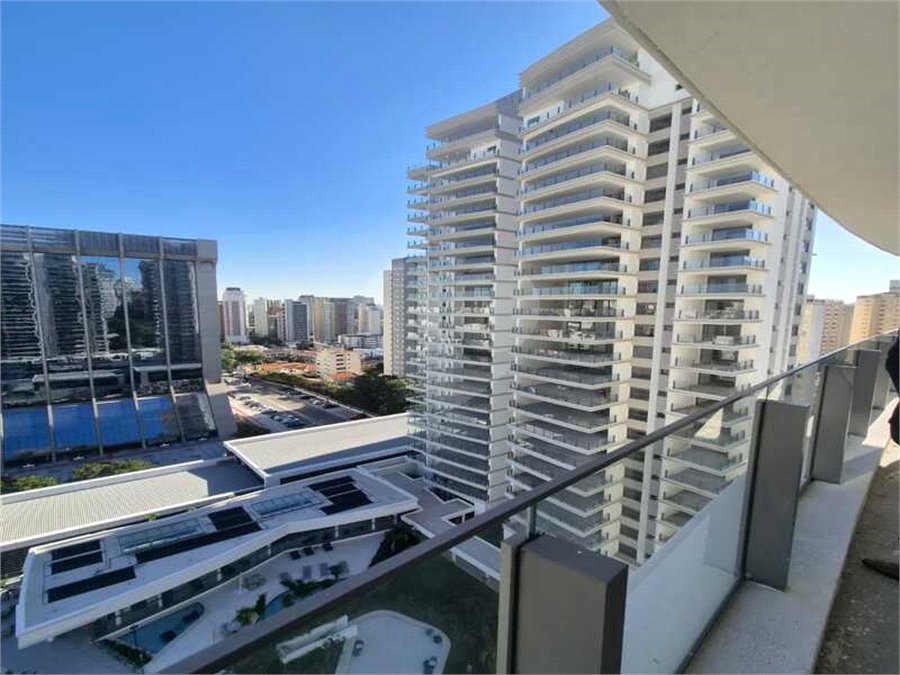 Apartamento à venda com 4 suítes em Paraíso, São Paulo, SP