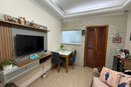 Apartamento com 2 dormitórios à venda, 62 m² por R$ 375.000,00 - Boqueirão - Santos/SP