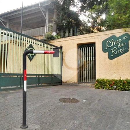 Casa à venda com 4 suítes no condomínio Chácara das Rosas, São Paulo - SP