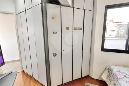 Apartamento à venda com 4 quartos, sendo 1 suíte, em Vila Mariana, São Paulo, SP