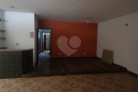 Casa Térrea à venda com 3 quartos, sendo 1 suíte,  em Campininha, São Paulo, SP