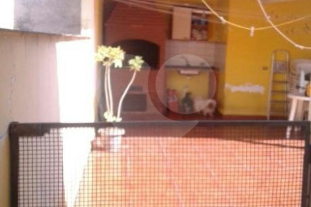 Sobrado à venda com 3 quartos, sendo 1 suíte, em Santa Teresinha, São Paulo, SP