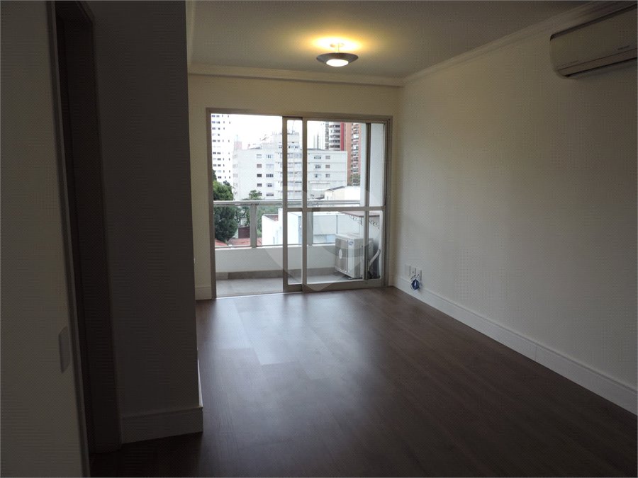 Apartamento à venda com 2 quartos, sendo 1 suíte,  em Indianópolis, São Paulo, SP