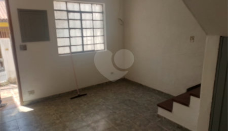 Sobrado à venda com 2 quartos em Vila Gustavo, São Paulo, SP