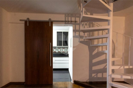 Cobertura à venda com 4 quartos, sendo 1 suíte, em Jardim Londrina, São Paulo, SP