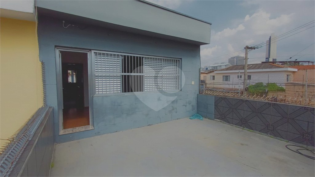 Sobrado à venda com 3 quartos em Bonfim, Osasco, SP