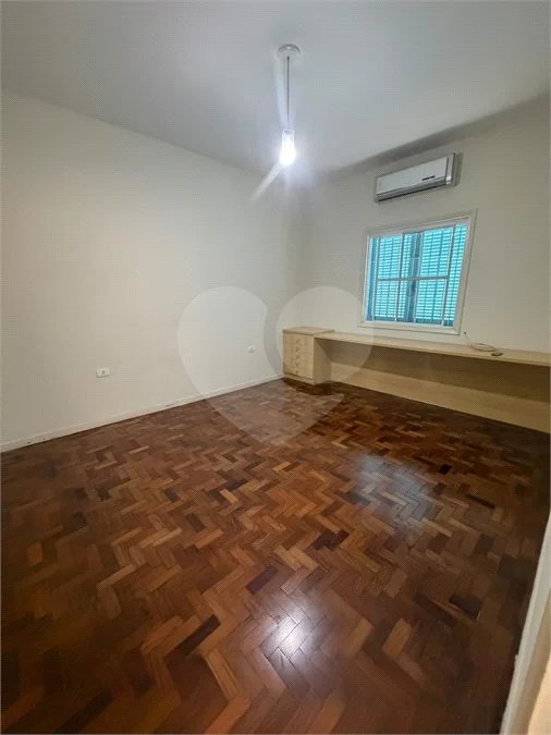 Casa para alugar com 2 quartos no Centro, Vinhedo, SP