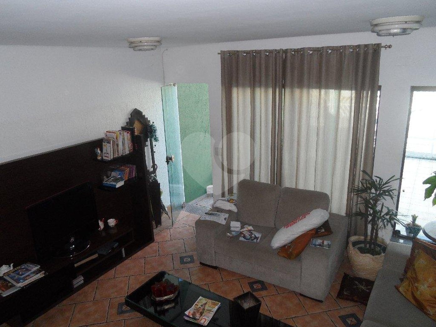 Sobrado à venda com 4 quartos, sendo 1 suíte, em Água Fria, São Paulo, SP