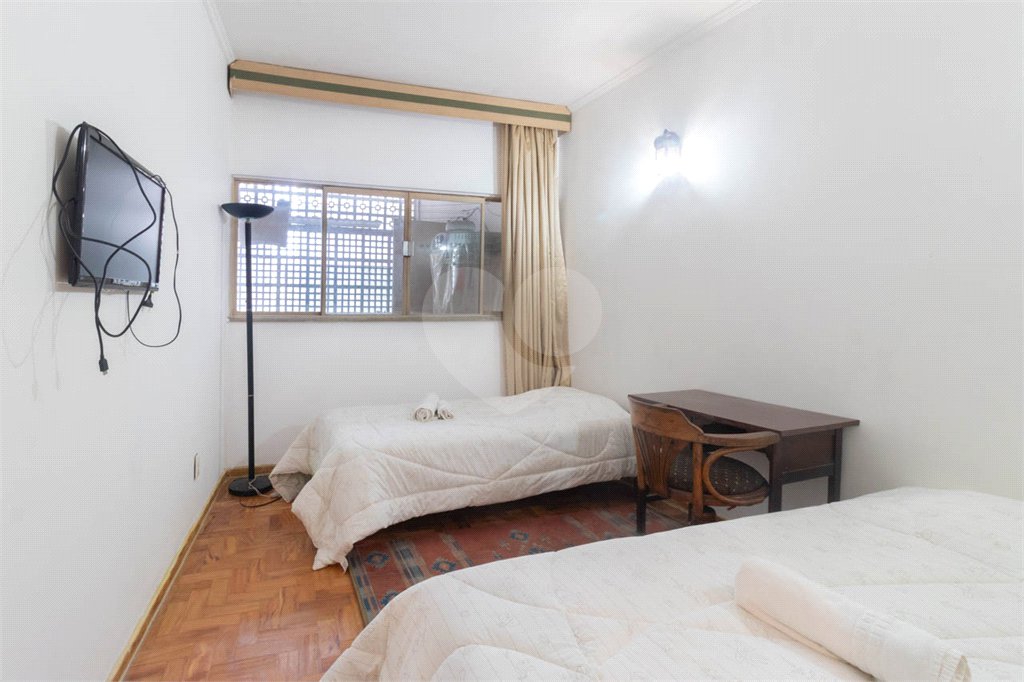 Apartamento à venda com 3 quartos, sendo 1 suíte, em República, São Paulo, SP