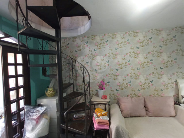 Sobrado à venda com 2 quartos em Parada Inglesa, São Paulo, SP