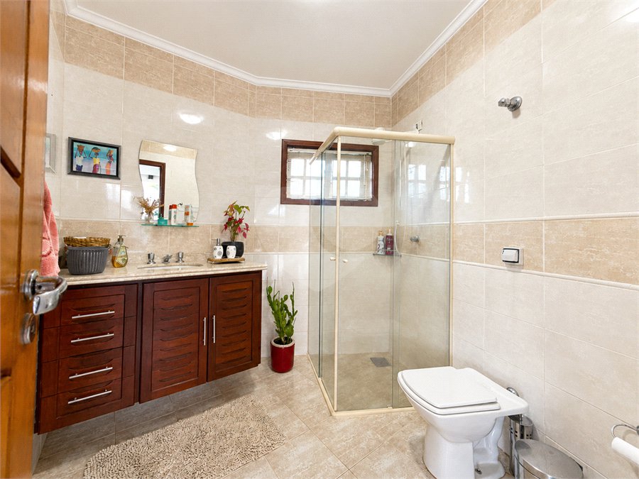 Casa à venda com 5 suítes no condomínio Parque Village Castelo, Itu - SP