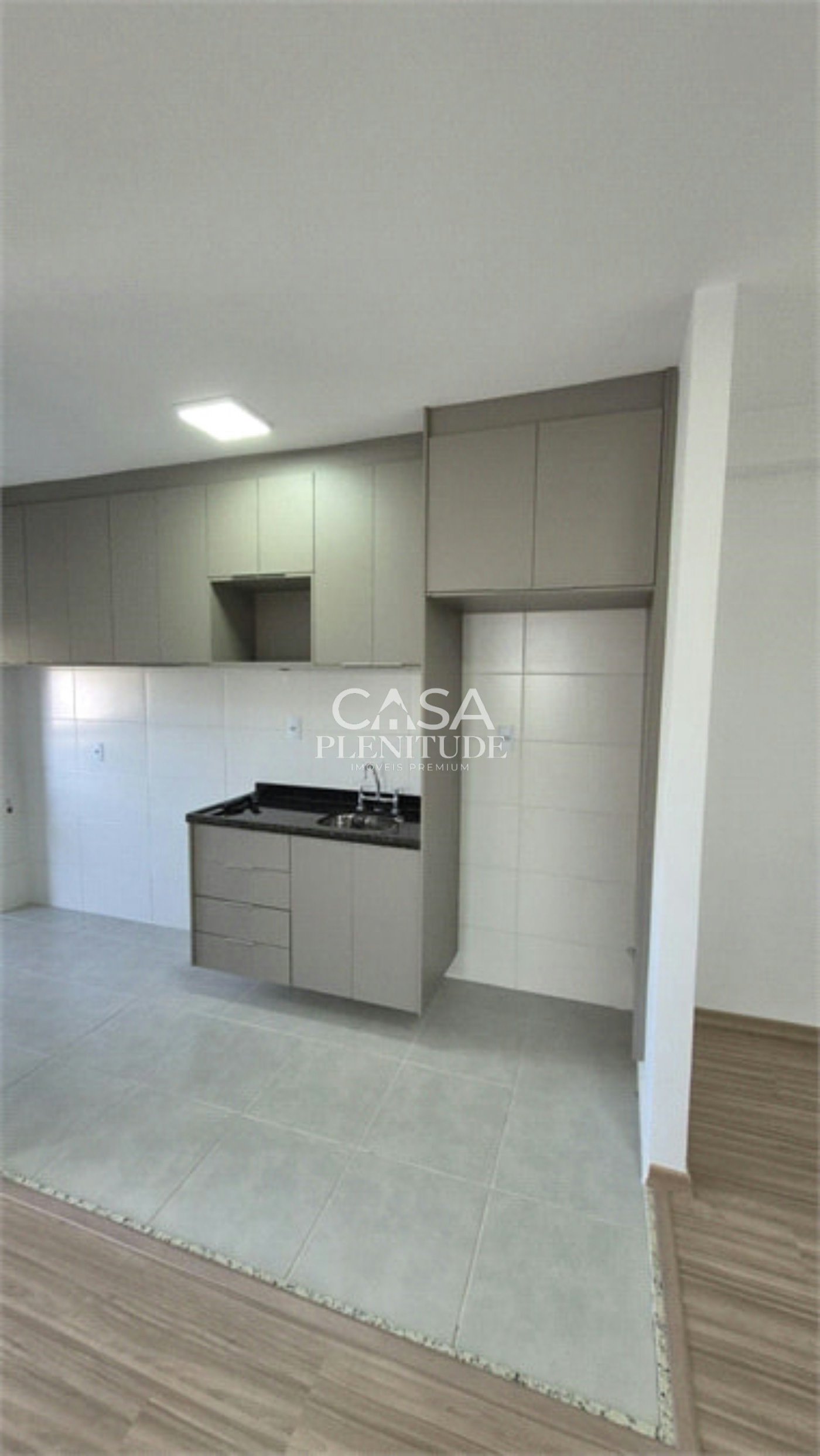 Apartamento à venda ou para alugar com 2 quartos, sendo 1 suíte,  em Jardim São Carlos, Sorocaba, SP