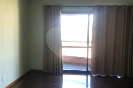 Apartamento à venda com 3 quartos, sendo 1 suíte,  em Perdizes, São Paulo, SP