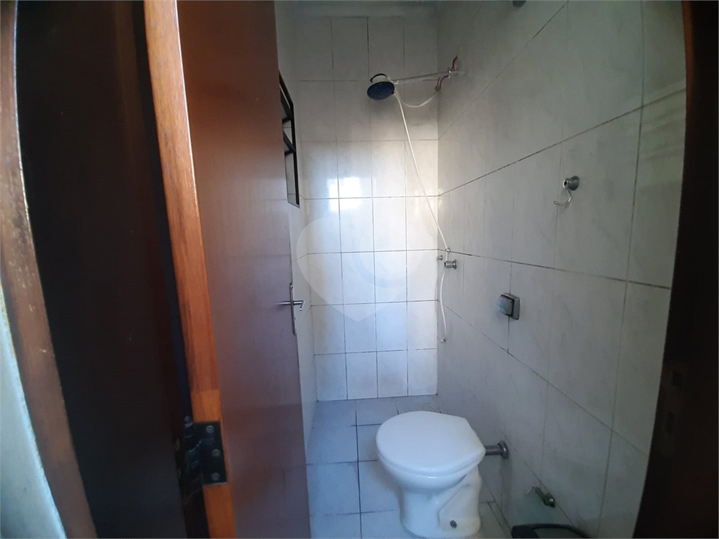 Sobrado à venda com 5 quartos, sendo 1 suíte, em Tremembé, São Paulo, SP