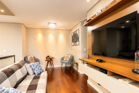 Apartamento à venda com 2 quartos, sendo 1 suíte, em Santo Amaro, São Paulo, SP