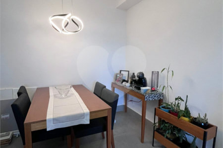 Apartamento à venda com 2 quartos, sendo 1 suíte, em Vila Andrade, São Paulo, SP