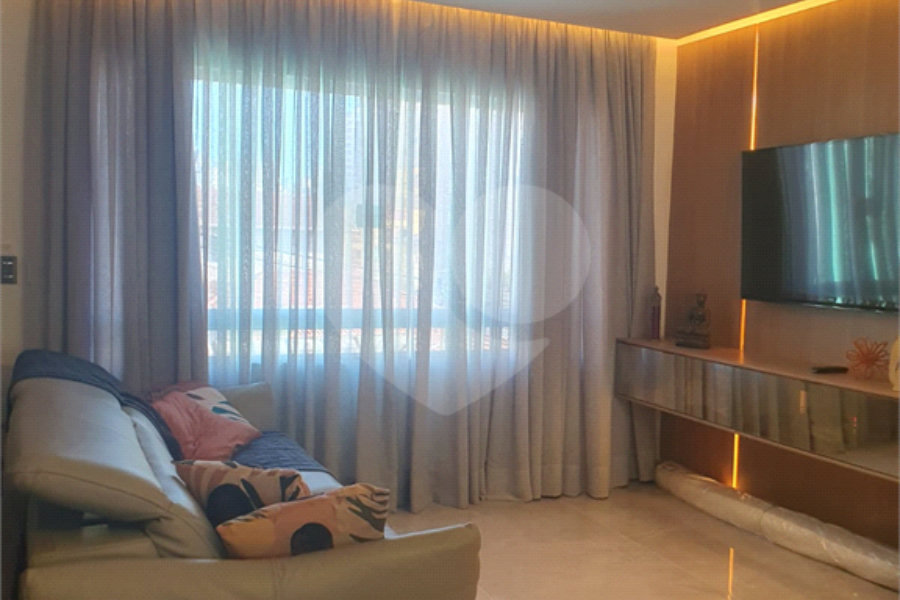 Casa à venda com 4 quartos, sendo 2 suítes, em Vila Guilherme, São Paulo, SP