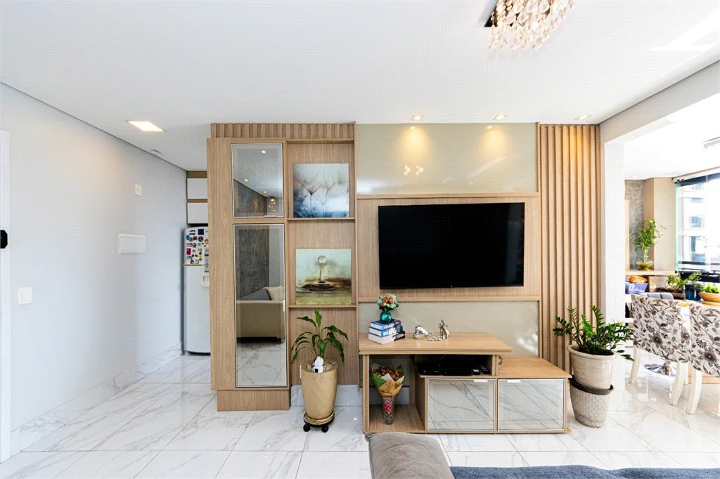 Apartamento à venda com 2 quartos, sendo 1 suíte, em Água Branca, São Paulo, SP