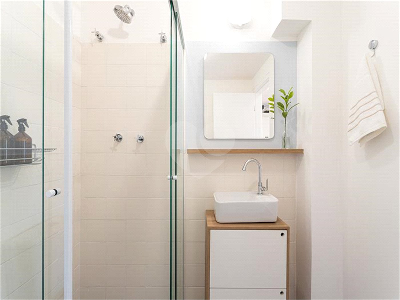Apartamento à venda com 5 quartos, sendo 1 suíte,  em Pinheiros, São Paulo, SP