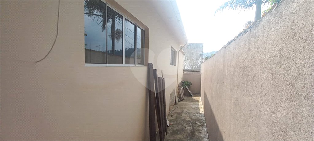 Casa Térrea à venda com 4 quartos, sendo 3 suítes, em Vila Galvão, Guarulhos, SP