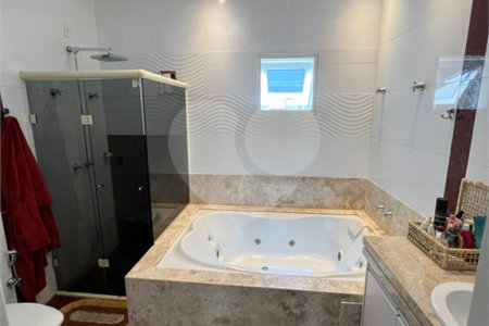 Casa à venda com 3 quartos, sendo 1 suíte, no condomínio Parque do Varvito, Itu - SP