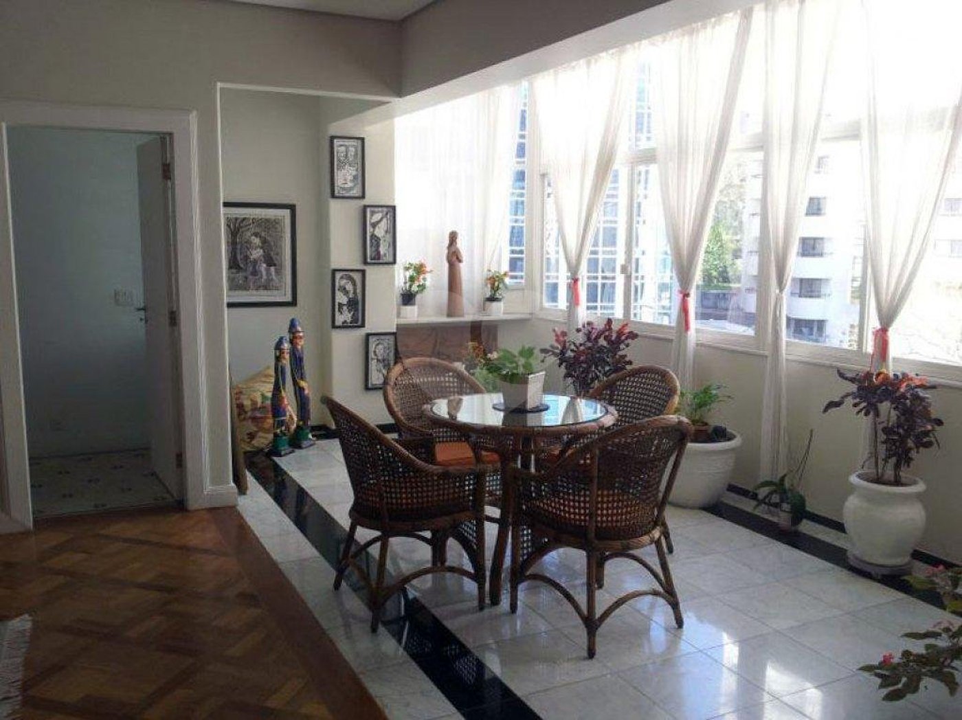 Apartamento à venda com 3 quartos, sendo 1 suíte,  em Bela Vista, São Paulo, SP