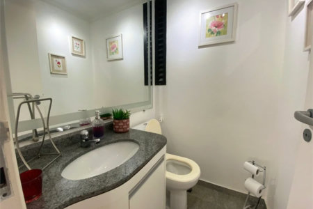 Apartamento à venda com 4 quartos, sendo 2 suítes,  em Vila Hamburguesa, São Paulo, SP
