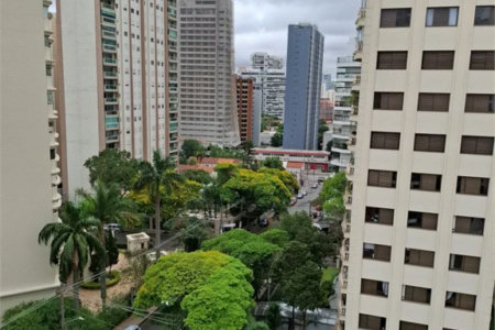 Apartamento à venda com 4 quartos, sendo 2 suítes, em Brooklin Paulista, São Paulo, SP