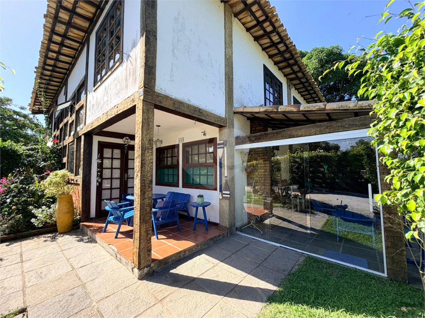 Casa em condomínio à venda com 3 quartos, sendo 1 suíte,  em Manguinhos, Armação dos Búzios, RJ