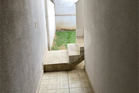 Sobrado à venda com 3 quartos, sendo 1 suíte, em Vila Lageado, São Paulo, SP
