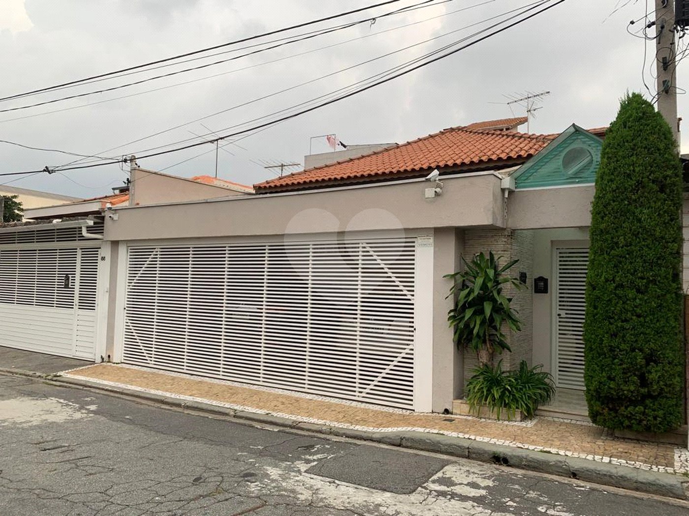 Casa Térrea à venda com 3 quartos, sendo 2 suítes, em Parque Vitória, São Paulo, SP