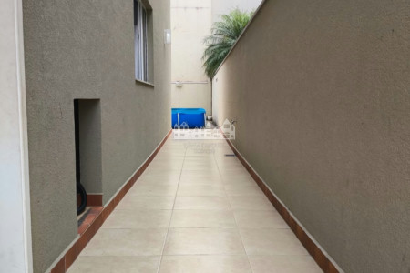 Casa à venda com 3 suítes em Jardim Maristela, Atibaia, SP
